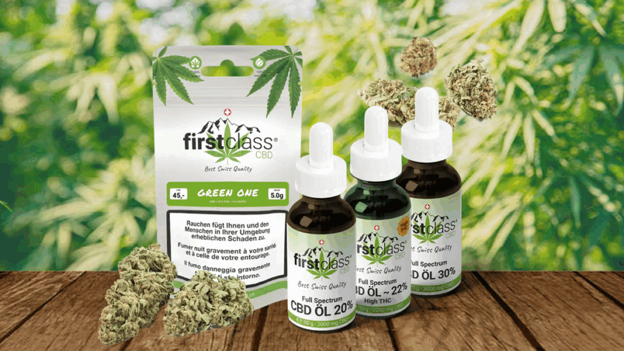 Produktebild von drei CBD Fläschen mit Verpackung und CBD Blüten